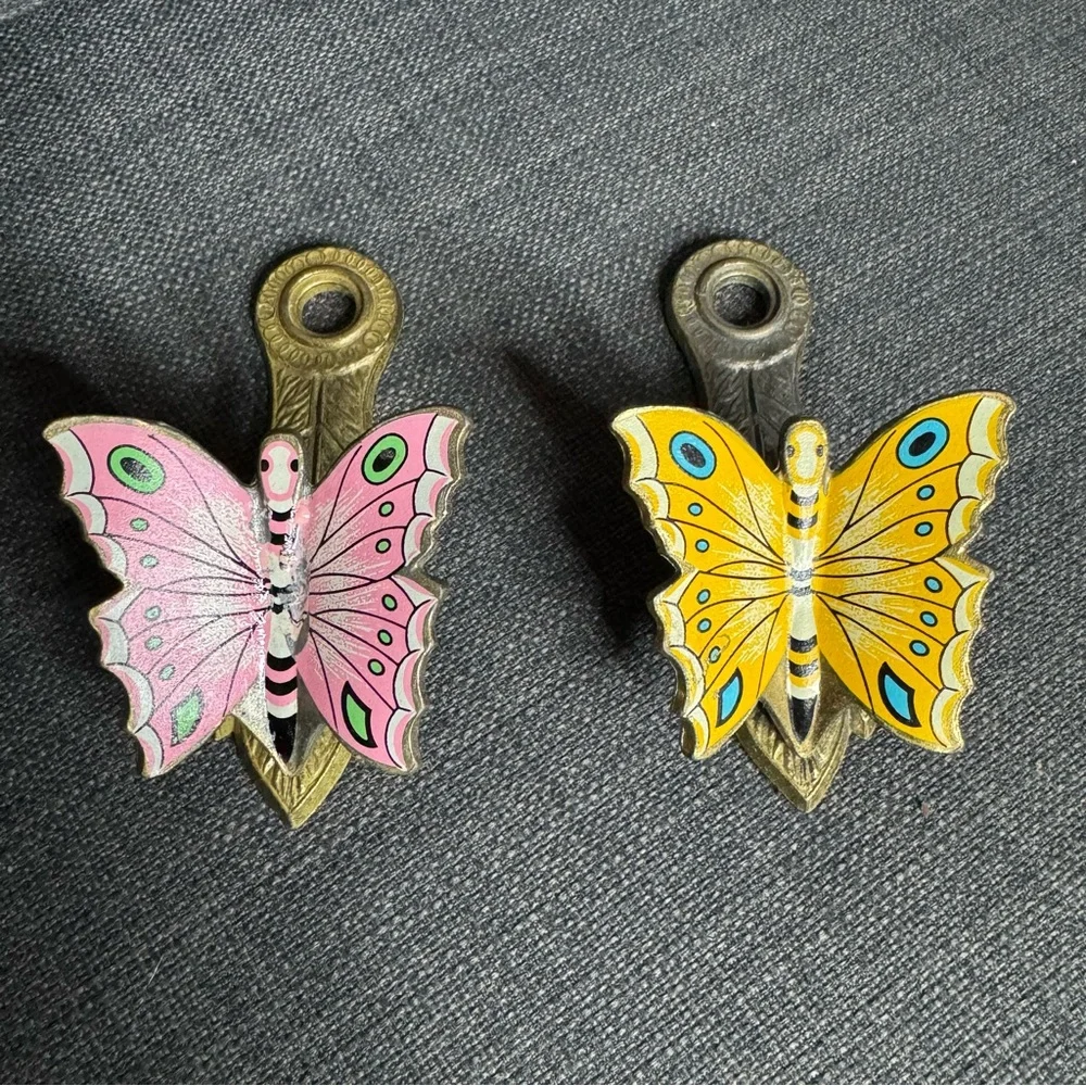 Vintage Farfalla Butterfly Clips/Hooks in Pink and Yellow